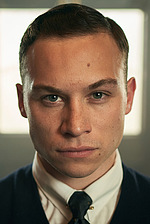 Острые козырьки - Финн Коул