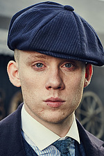 Острые козырьки - Джо Коул